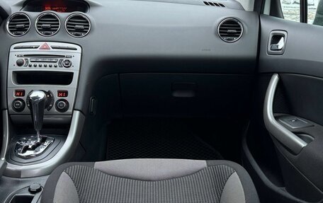 Peugeot 308 II, 2011 год, 549 999 рублей, 15 фотография