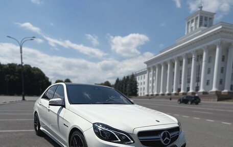 Mercedes-Benz E-Класс, 2013 год, 2 150 000 рублей, 1 фотография