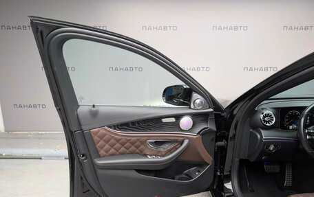 Mercedes-Benz E-Класс, 2020 год, 4 997 000 рублей, 8 фотография