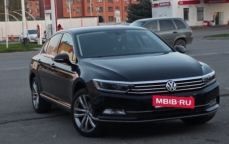Volkswagen Passat B8 рестайлинг, 2016 год, 1 590 000 рублей, 7 фотография