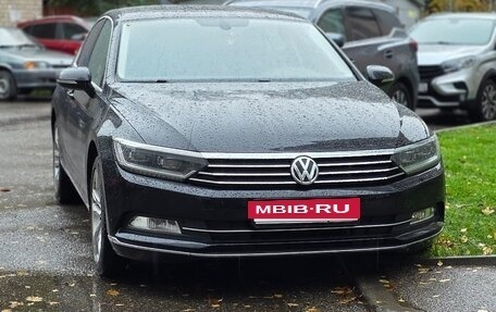 Volkswagen Passat B8 рестайлинг, 2016 год, 1 590 000 рублей, 12 фотография