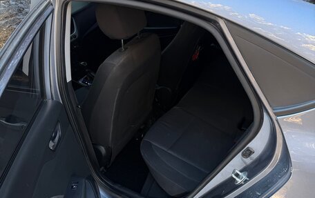 Hyundai Solaris II рестайлинг, 2018 год, 1 100 000 рублей, 9 фотография