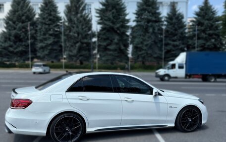 Mercedes-Benz E-Класс, 2013 год, 2 150 000 рублей, 4 фотография