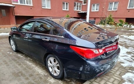 Hyundai Sonata VI, 2010 год, 980 000 рублей, 9 фотография