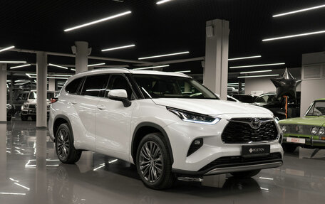 Toyota Highlander, 2025 год, 5 800 000 рублей, 2 фотография