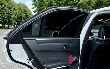 Mercedes-Benz E-Класс, 2013 год, 2 150 000 рублей, 16 фотография