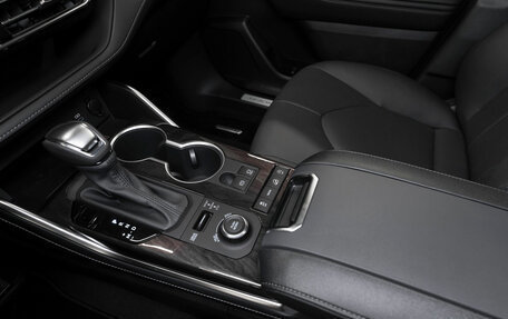 Toyota Highlander, 2025 год, 5 800 000 рублей, 18 фотография