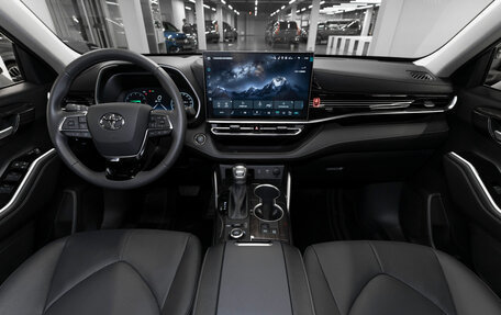 Toyota Highlander, 2025 год, 5 800 000 рублей, 8 фотография