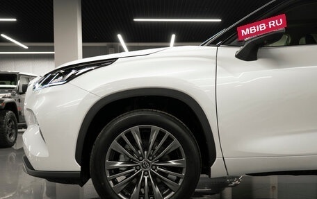 Toyota Highlander, 2025 год, 5 800 000 рублей, 28 фотография