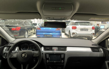 Skoda Rapid I, 2018 год, 1 220 000 рублей, 17 фотография