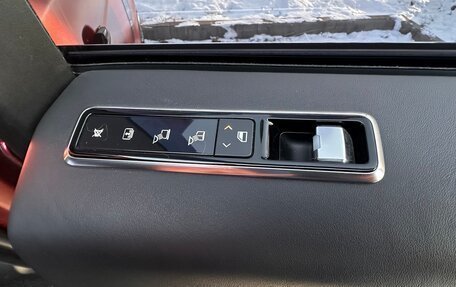 Land Rover Range Rover IV рестайлинг, 2018 год, 7 000 000 рублей, 29 фотография