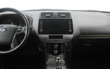 Toyota Land Cruiser Prado 150 рестайлинг 2, 2021 год, 6 500 000 рублей, 15 фотография