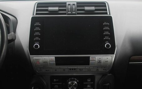 Toyota Land Cruiser Prado 150 рестайлинг 2, 2021 год, 6 500 000 рублей, 16 фотография