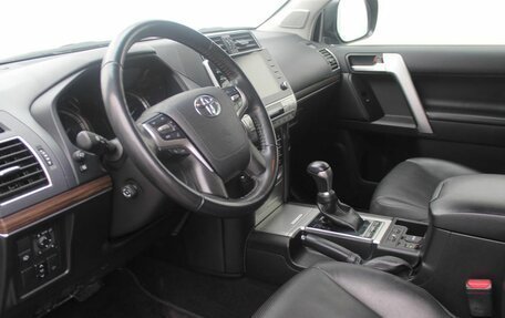 Toyota Land Cruiser Prado 150 рестайлинг 2, 2021 год, 6 500 000 рублей, 17 фотография