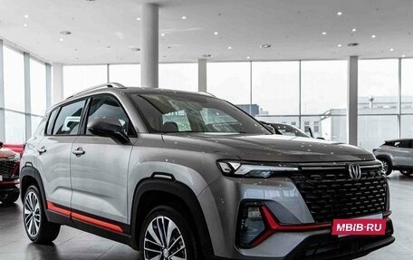 Changan CS35 Plus, 2024 год, 2 300 000 рублей, 2 фотография