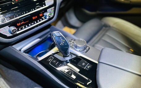 BMW 5 серия, 2023 год, 5 400 000 рублей, 18 фотография