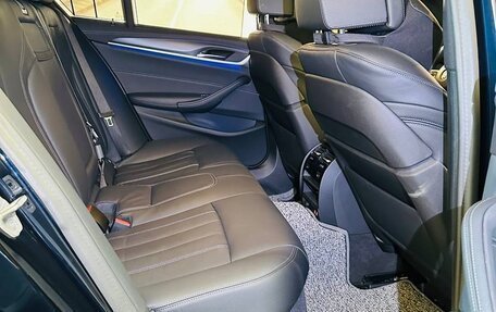 BMW 5 серия, 2023 год, 5 400 000 рублей, 27 фотография