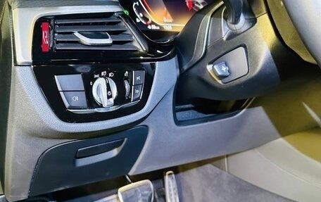 BMW 5 серия, 2023 год, 5 400 000 рублей, 26 фотография