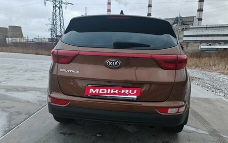KIA Sportage IV рестайлинг, 2016 год, 2 000 000 рублей, 11 фотография