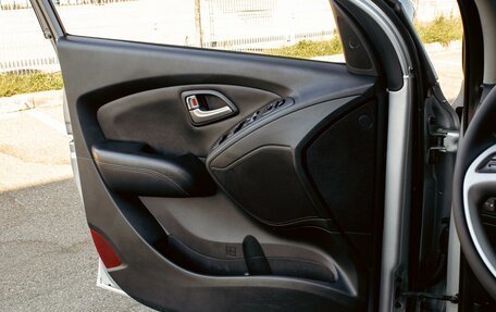 Hyundai ix35 I рестайлинг, 2013 год, 1 085 000 рублей, 10 фотография