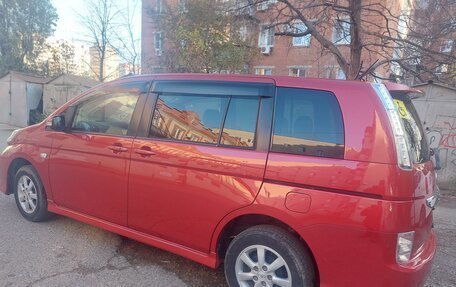 Toyota ISis I, 2012 год, 1 350 000 рублей, 4 фотография