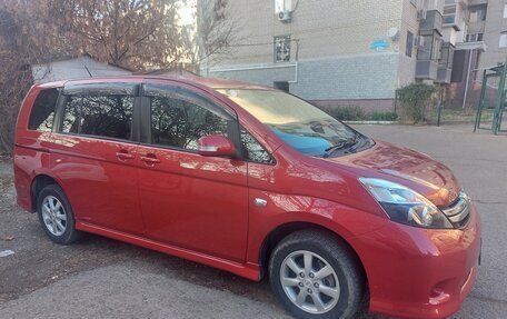 Toyota ISis I, 2012 год, 1 350 000 рублей, 7 фотография