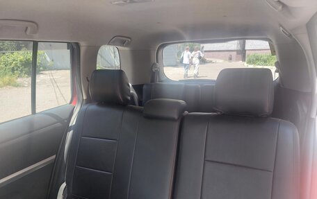 Toyota ISis I, 2012 год, 1 350 000 рублей, 10 фотография