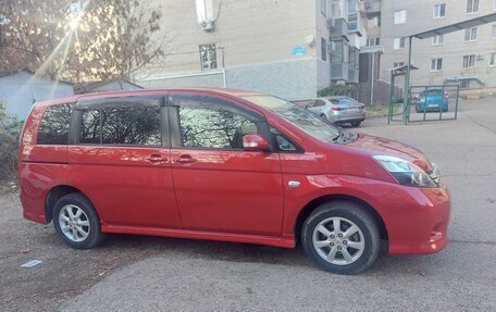 Toyota ISis I, 2012 год, 1 350 000 рублей, 5 фотография