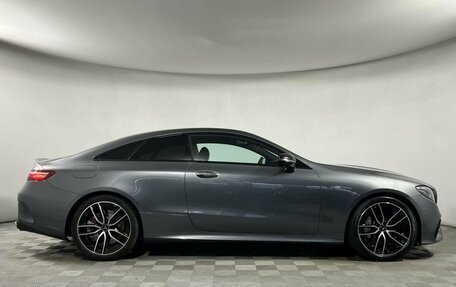 Mercedes-Benz E-Класс AMG, 2018 год, 5 800 000 рублей, 4 фотография