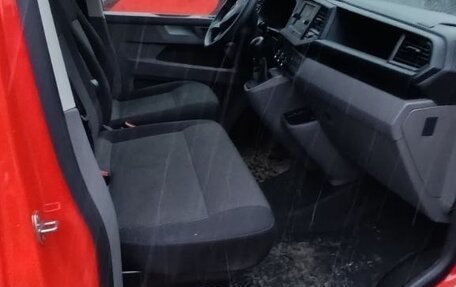 Volkswagen Transporter T6 рестайлинг, 2021 год, 4 450 000 рублей, 9 фотография