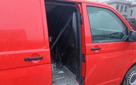 Volkswagen Transporter T6 рестайлинг, 2021 год, 4 450 000 рублей, 10 фотография