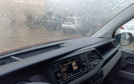 Volkswagen Transporter T6 рестайлинг, 2021 год, 4 450 000 рублей, 18 фотография