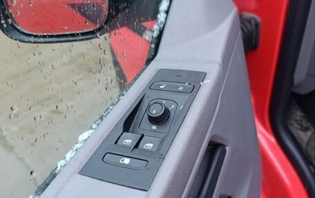 Volkswagen Transporter T6 рестайлинг, 2021 год, 4 450 000 рублей, 22 фотография