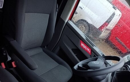 Volkswagen Transporter T6 рестайлинг, 2021 год, 4 450 000 рублей, 32 фотография