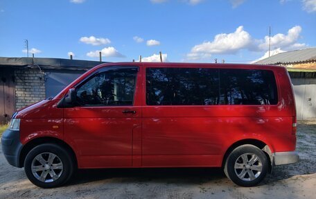 Volkswagen Caravelle T5, 2007 год, 1 350 000 рублей, 3 фотография