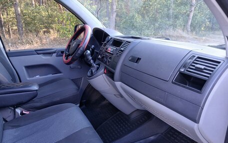 Volkswagen Caravelle T5, 2007 год, 1 350 000 рублей, 13 фотография