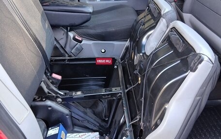 Volkswagen Caravelle T5, 2007 год, 1 350 000 рублей, 12 фотография