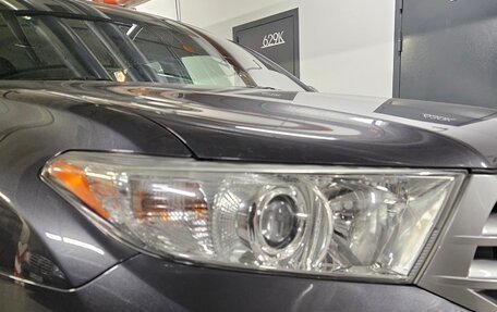 Toyota Highlander III, 2011 год, 2 650 000 рублей, 18 фотография