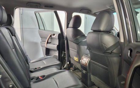 Toyota Highlander III, 2011 год, 2 650 000 рублей, 20 фотография