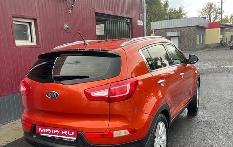 KIA Sportage III, 2011 год, 1 290 000 рублей, 2 фотография