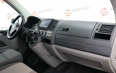 Volkswagen Caravelle T5, 2011 год, 1 639 000 рублей, 8 фотография