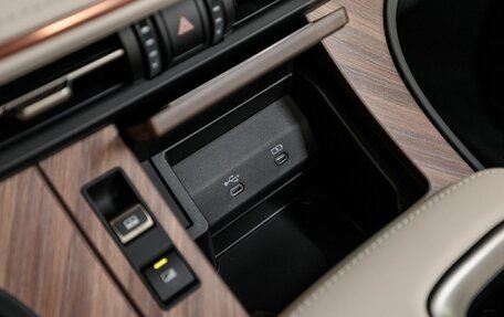 Lexus LM, 2025 год, 19 390 000 рублей, 16 фотография