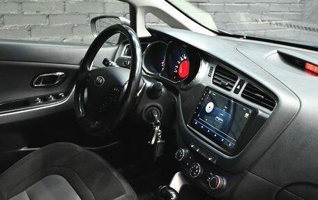 KIA cee'd III, 2013 год, 1 280 000 рублей, 22 фотография