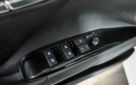 Toyota Camry, 2018 год, 2 500 000 рублей, 14 фотография