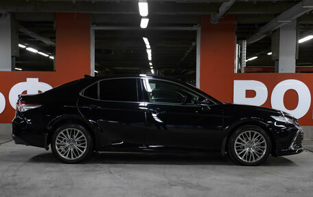 Toyota Camry, 2022 год, 4 600 000 рублей, 4 фотография