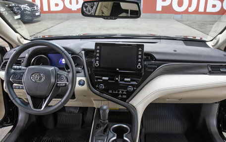 Toyota Camry, 2022 год, 4 600 000 рублей, 15 фотография