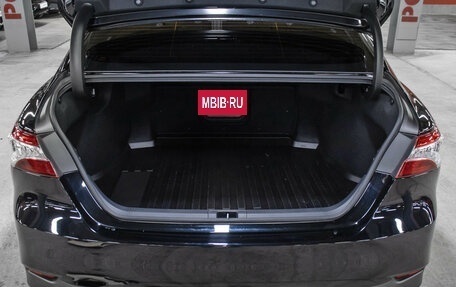 Toyota Camry, 2022 год, 4 600 000 рублей, 10 фотография