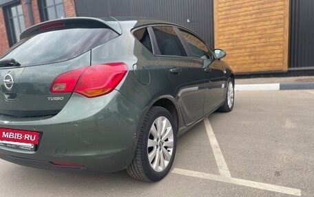 Opel Astra J, 2011 год, 680 000 рублей, 8 фотография