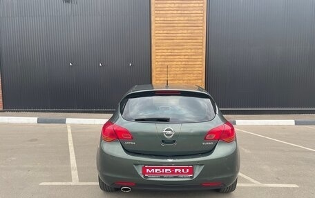 Opel Astra J, 2011 год, 680 000 рублей, 6 фотография