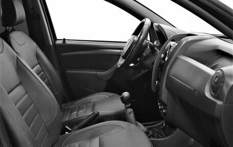 Renault Duster I рестайлинг, 2017 год, 1 239 000 рублей, 9 фотография